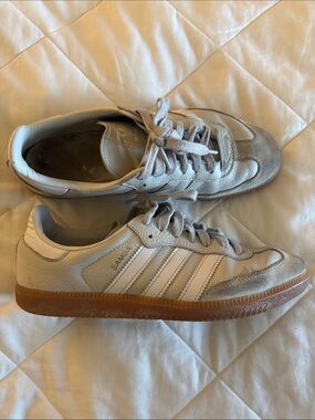 〰️ adidas samba - size 8